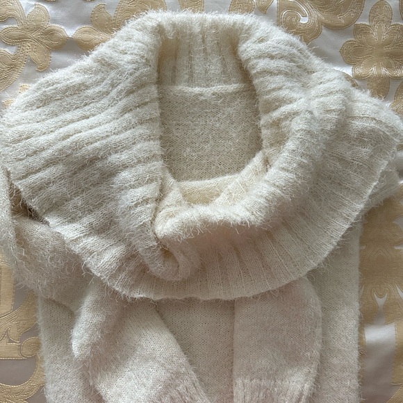 Dress Size L - Picture 2 of 6